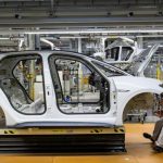 Perkembangan Teknologi Dalam Industri Otomotif