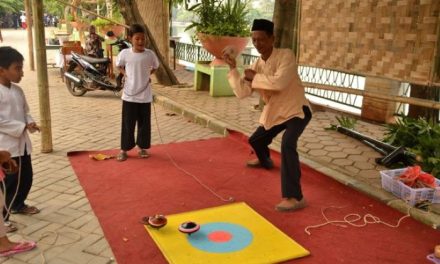Kebiasaan Unik Masyarakat Yang Masih Bertahan Hingga Kini