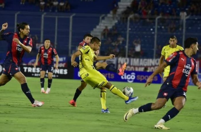 Taktik Serangan Menarik Perhatian Dalam Kompetisi Sepak Bola