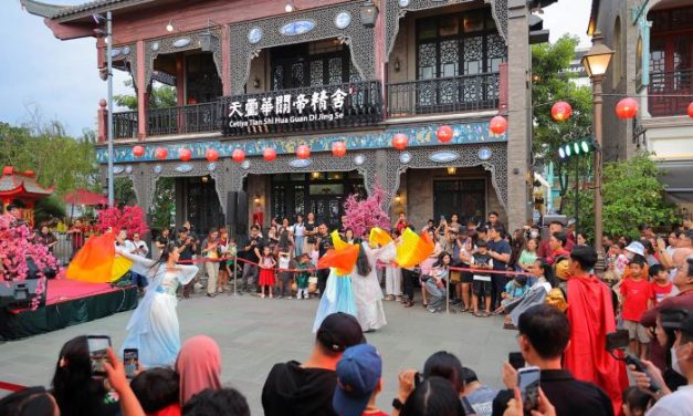 Perayaan Tradisional Yang Menghadirkan Suasana Meriah